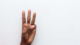 Fingers are shown. This relates to concepts of online therapy in Missouri. Begin online therapy in Missouri.
